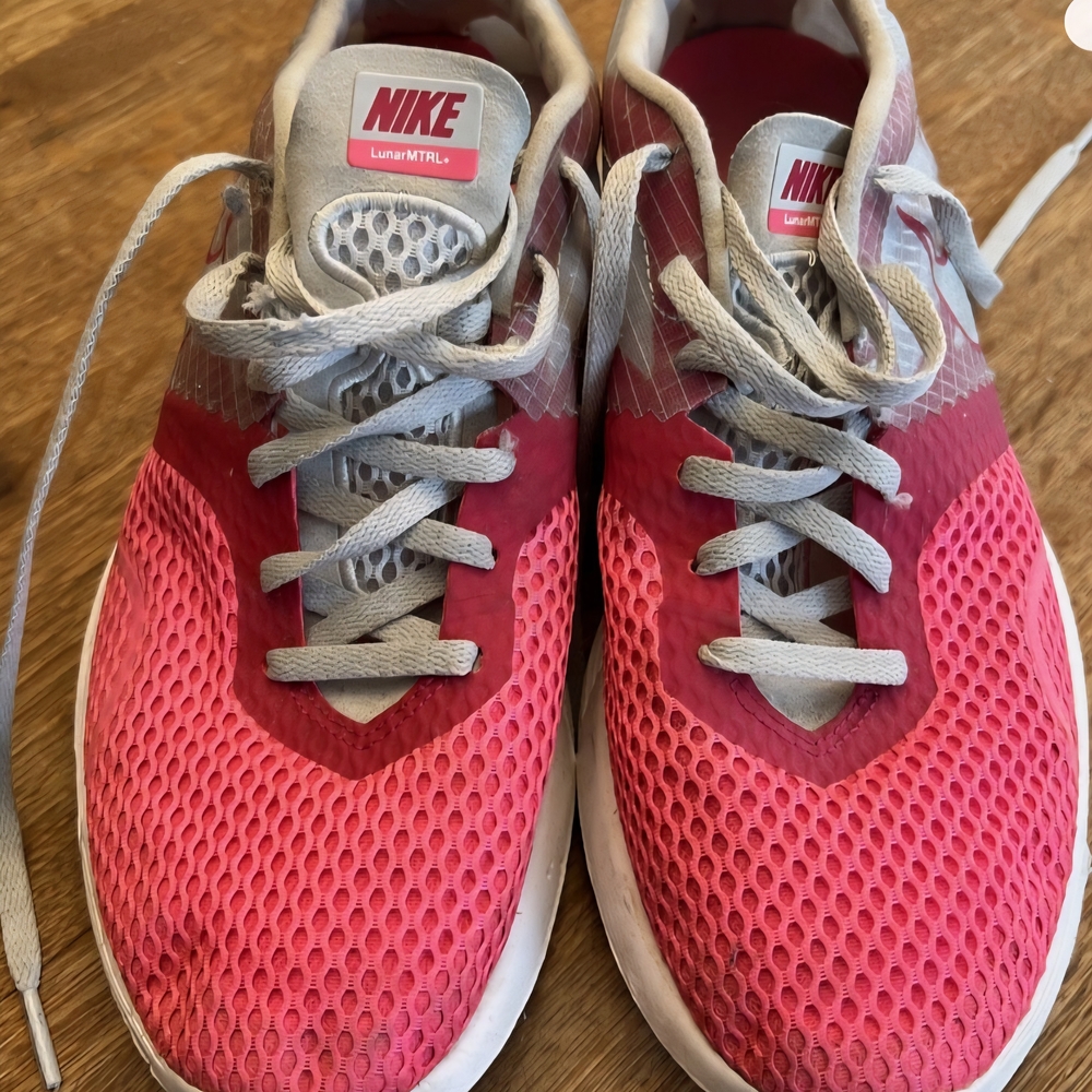Nike Lunarlon Pink and Gray Running Shoes